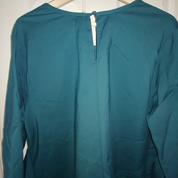 EUC Plus Size Melissa Mccarthy Seven Tie Front Blouse  - Size 2X - Picture 8 of 15